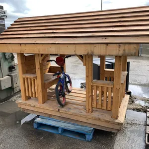 (78" x 44") Wood Play Structure
 UNRESERVED