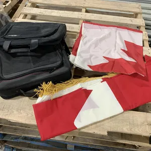 (2) Laptop Bags & (2) Canada Flags
 UNRESERVED