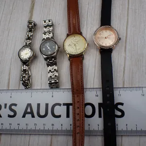 Vintage Lorus Mickey Mouse Watch V811-1400 Lot of 4 - FMD Rose Gold, Bijoux
