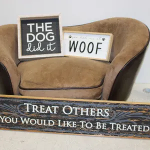Pet Bed & Décor