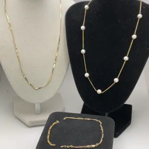 14K Gold & Pearl 16in Necklace, 14K Gold 18in Creased Necklace & 14K Gold Bracelet Pieces