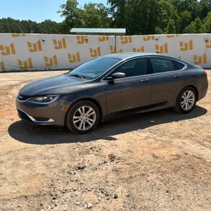 2015 CHRYSLER 200 VIN: 1C3CCCAB3FN693376 FWD