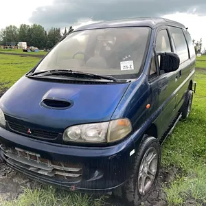 1995 MITSUBISHI DELICA 4X4 VAN - NOT ALBERTA REGISTERED - s/n PE8W0020690 -  NOT RUNNING - LOCATED IN SOUTH YARD