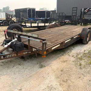 2002 Rugged Trail 20' Trailer