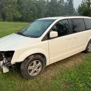 2013 Dodge Caravan Mini Van