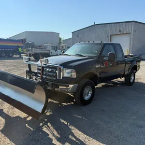 2002 Ford F250 4x4 Pickup W/ Plow