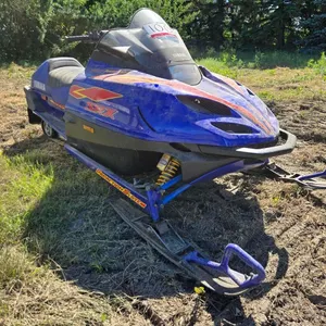 Yamaha SRX 700 Power Valve Snowmobile (Non-Runner)
 UNRESERVED