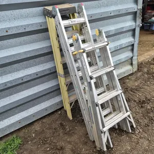 Mastercraft and Featherlite Multi-Position Ladders
 UNRESERVED
