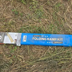 8' Folding Utility Ramp Kit
 UNRESERVED