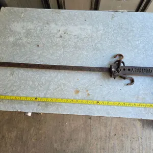 Gurney beam scale