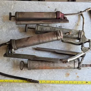 Grease guns