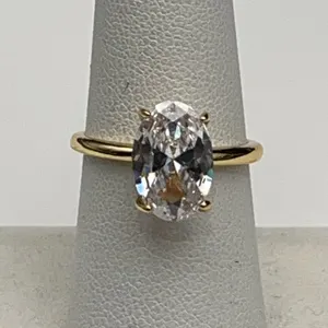 Ladies Oval Cut 2.0 Carat Solitaire engagement ring size 7