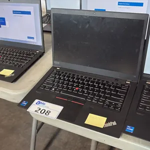 LENOVO THINKPAD 14" LAPTOP W/ INTEL CORE I7 PROCESSOR *FACTORY RESET, NO CHARGER*
