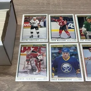 Quantity of O-Pee-Chee Hockey Cards 1991-1992.