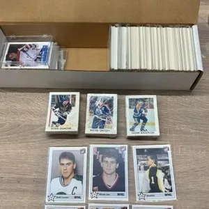 Quantity of WHL Hockey Cards 1990-1991 & Mini