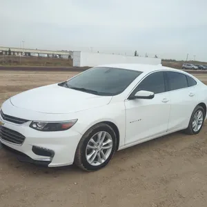 2018  Chevrolet  Malibu  LT Auto Sedan