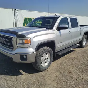 2015  GMC  Sierra 1500  4x4 SLE 4dr Crew Cab 5.8 ft. SB