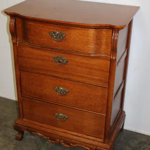 Lexington Oak Chest of Drawers
