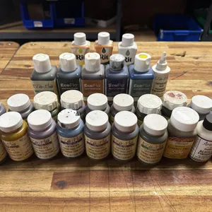ASSORTED LEATHER DYE (Mostly new & sealed)