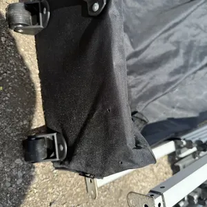 LIGHTWEIGHT 10 X 10 CANOPY & CASE