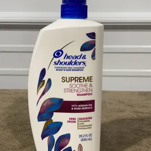 **APPEARS NEW** Head & Shoulders Supreme Anti-Dandruff Shampoo with Argan Oil and Rose Essence - 28.