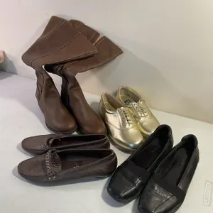 Shoes and boots 4x  size 6.5