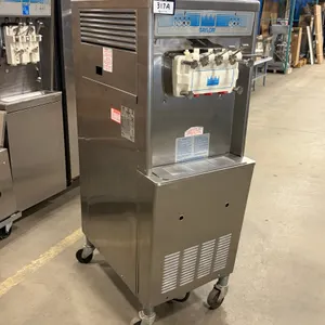 TAYLOR 336-27 AIR COOLED SOFT SERVE ICE CREAM MACHINE