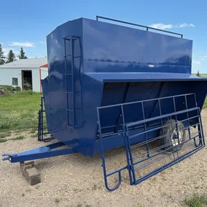 10’ Creep Feeder plus Rear Mineral Feeder on Transports, 6 Panels
