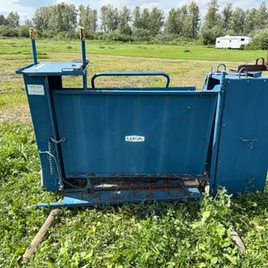 UFA 450lbs Calf Tipping Table