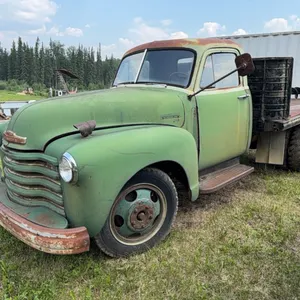 1953 Chevrolet 1.5 Ton Vintage Truck w/ Factory Grain Deck Brantford - Anthony Model 4 S/N 454-1226 (12')