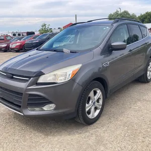 2013 Ford Escape Grey SUV VIN: 1FMCU9G91DUC05301
