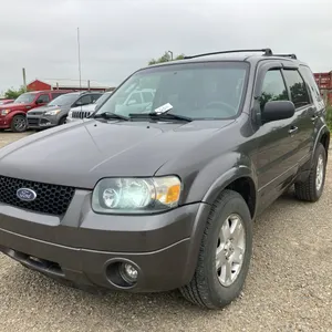 2006 Grey Ford Escape SUV VIN: 1FMCU94176KB05586