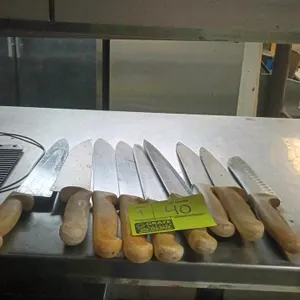 Assorted Knifes