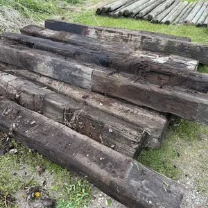 13 used railway ties, see lot details