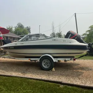 1995 Doral 170BR Bowrider 17' boat, fiberglass hull, 1995 Mercury 115 hp, EZ Loader trailer, depth finder, see lot details, see videos