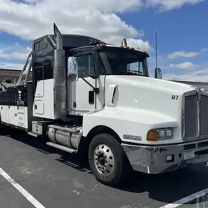 1995 Kenworth T-600 Tow Truck, 30-Ton Wrecker