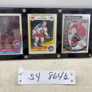 Lot of 3 Bobby Hull Vintage O-Pee-Chee Hockey Cards, Jets and Blackhawks