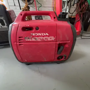 Honda EU2000i Portable Inverter Generator