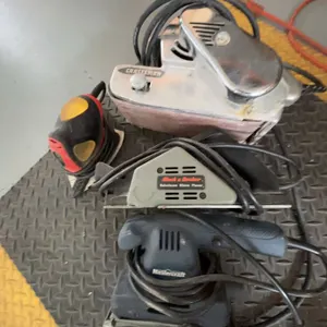 4 Power Sanders and Planer