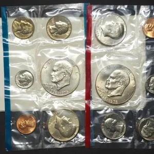 1975 US Double Mint Set in Envelope, With Ikes