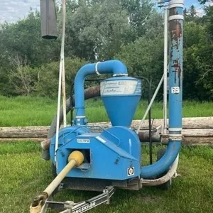Kongskilde 500 Cushinaire Grain Vac, 6" Suction