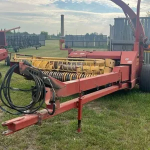 New Holland Model FP240 Forage Harvester, Metal