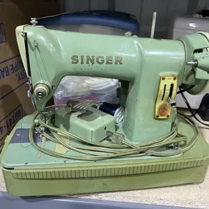 Singer Sewing Machine model 185k w/Pedal