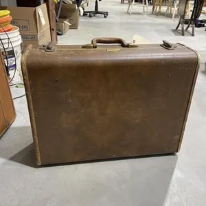 Vintage Samsonite Suitcase 24"L x 8"W x 18"H