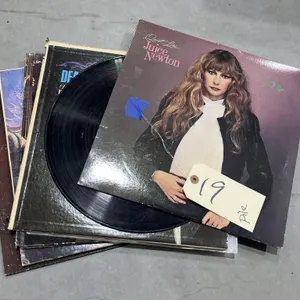 Assorted Vinyl Records 33's- approx 6