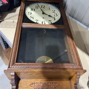 Wind Up Wall Clock w/Movements