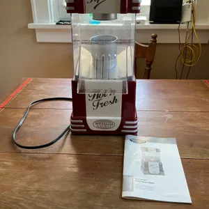 Retro-Style Popcorn Machine