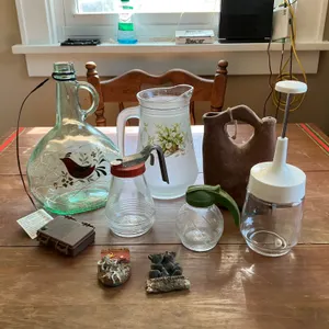 Glassware and Decor Lot