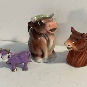 Ceramic Bull Creamers & Made in Japan Salt Shaker