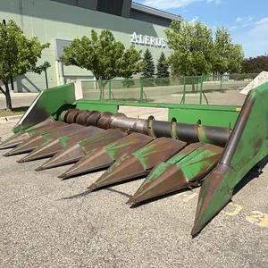 John Deere 853A 8R all crop head